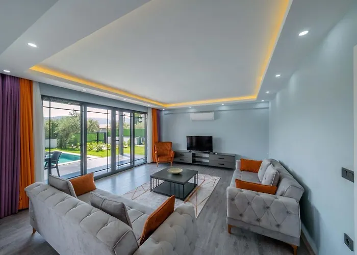 Aden Villa